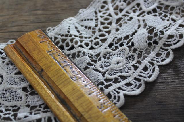 photo of antique vintage embroidered needle lace collars, button hole stitching & embroidery #22