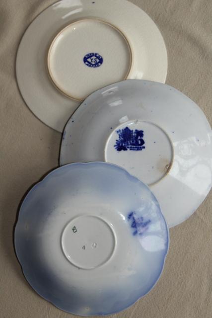 photo of antique vintage flow blue & white china, instant collection of 12 plates saucers #7