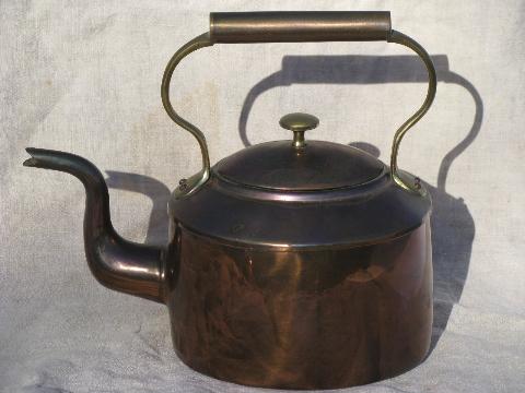 photo of antique / vintage hand-crafted dovetailed copper tea kettle S&S W mark #2