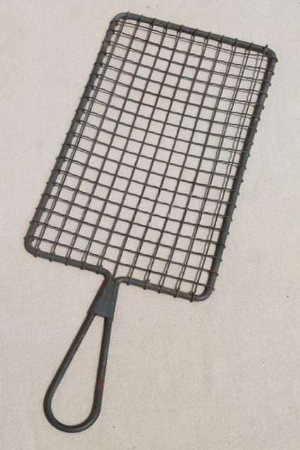 photo of antique vintage kitchenware, old crimped wire cooling racks & grater w/ handle #2