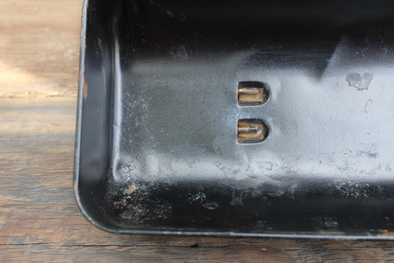 photo of antique vintage metal lunch pail, flat top lunchbox w/ old black paint  #9