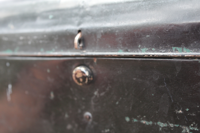 photo of antique vintage metal lunch pail, flat top lunchbox w/ old black paint  #11