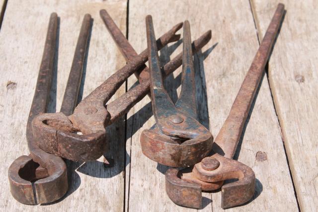 photo of antique vintage nippers forged iron farm primitive farrier / blacksmith tools #1