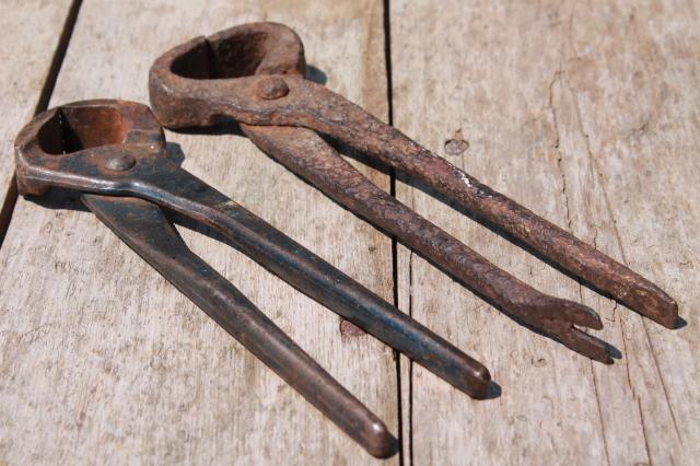 photo of antique vintage nippers forged iron farm primitive farrier / blacksmith tools #3