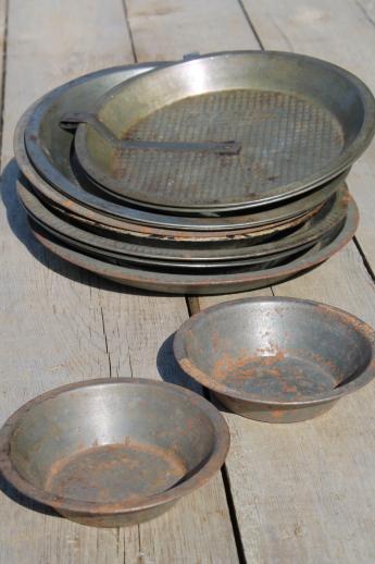 photo of antique & vintage pie tins, pans from Mrs. Wagner's pies, Bjelde's Madison Wisconsin #1