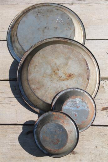 photo of antique & vintage pie tins, pans from Mrs. Wagner's pies, Bjelde's Madison Wisconsin #2