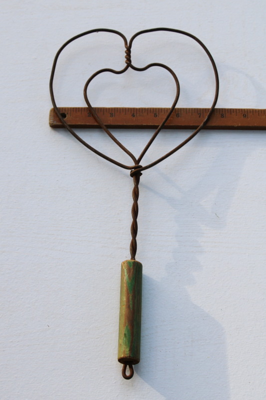 photo of antique vintage rug beater, heart shape small wire paddle, green painted wood handle #2