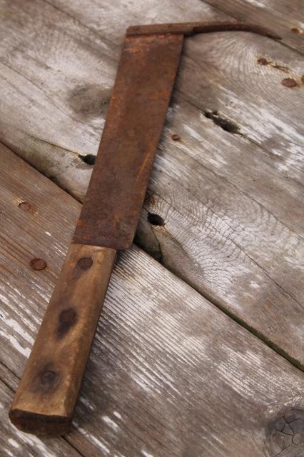 photo of antique vintage sugar beet knife rusty farm primitive tool machete corn knife #8