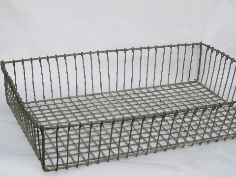 photo of antique vintage wire baker's tray, laundry or linen basket #1