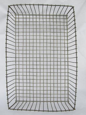 photo of antique vintage wire baker's tray, laundry or linen basket #2