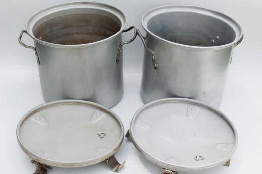 photo of antique waterless cookers, steamer pots with whistles, American Cooker No. 70 w/ 1910 patent #5