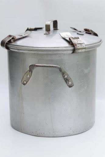 photo of antique waterless cookers, steamer pots with whistles, American Cooker No. 70 w/ 1910 patent #7