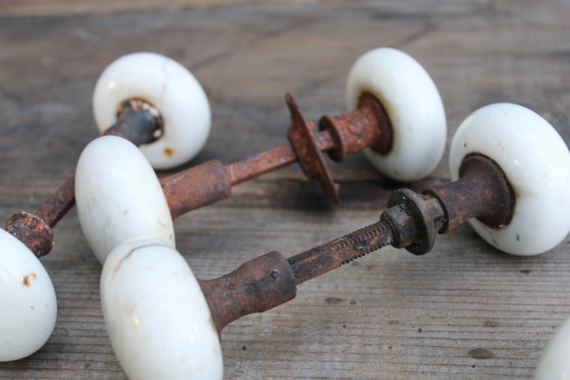 photo of antique white porcelain doorknobs lot, rusty hardware shabby worn vintage door knobs for upcycle or restoration  #4