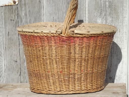 photo of antique wicker basket w/ lid, vintage picnic hamper or sewing  basket #3