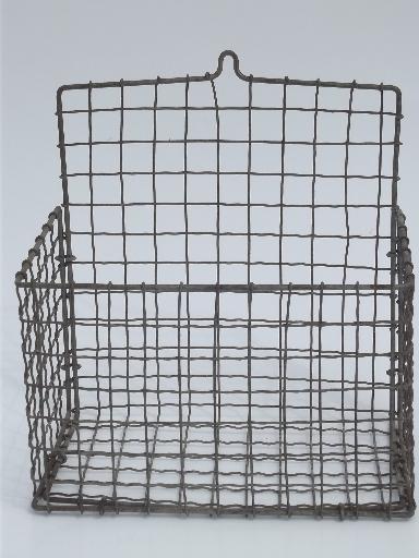 photo of antique wirework crimped wire wall pocket hanging basket, 1920s vintage #2