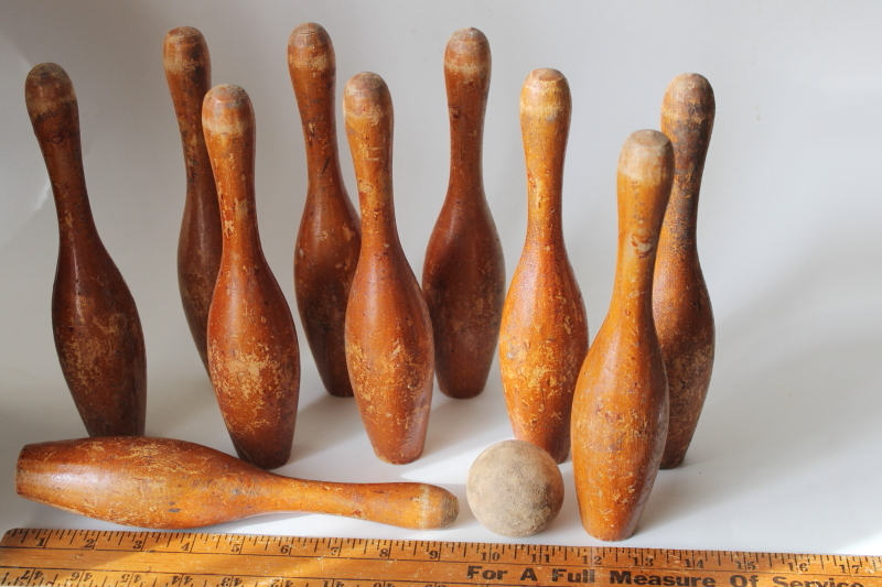 photo of antique wood bowling skittles set, 1800s vintage parlor toy small bowling pins & ball #4