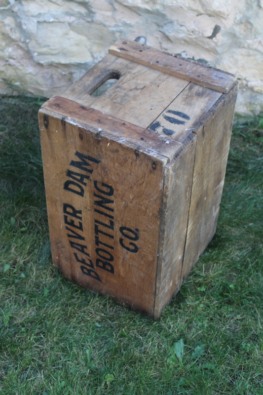 photo of antique wood crate Beaver Dam Bottling Co, Wiscosnsin beer bottles case early 1900s vintage  #5