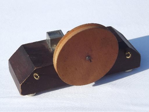 photo of antique wood measuring wheel counter for wool yarn,linen flax string/thread/cord #2