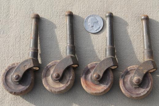 photo of antique wood wheel casters, old wood caster furniture wheels, large lot of 40 #6