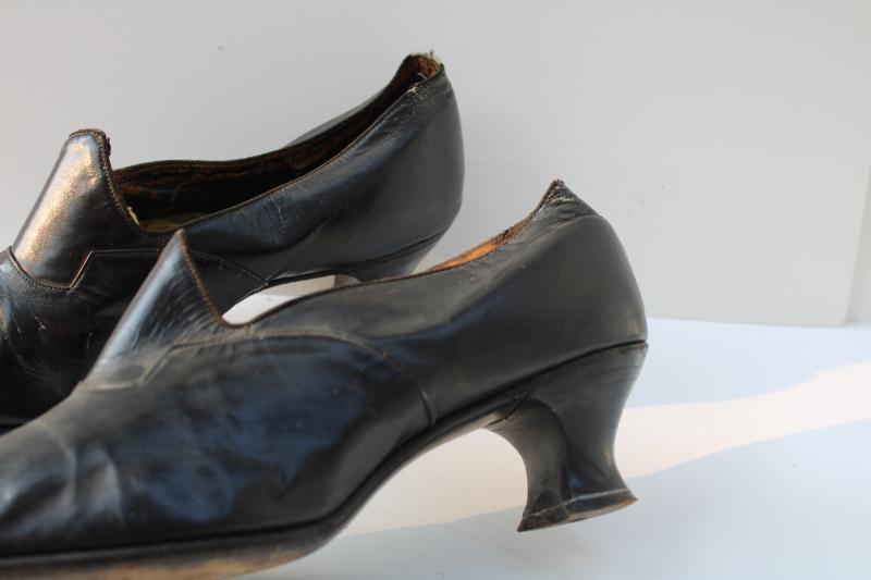 photo of antique worn black leather ladies shoes, flapper vintage 1920s witch lady pumps #3