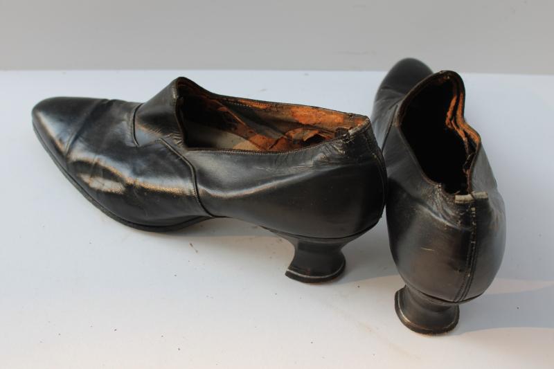 photo of antique worn black leather ladies shoes, flapper vintage 1920s witch lady pumps #5