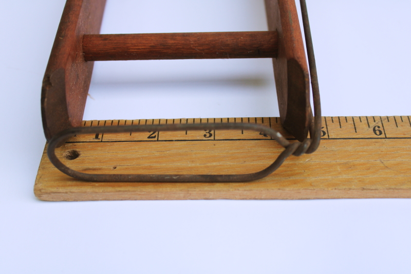 photo of antique yarn or rope winder, early 1900s vintage wood hand reel w/ wire guide #4