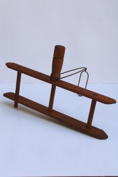 catalog photo of antique yarn or rope winder, early 1900s vintage wood hand reel w/ wire guide 