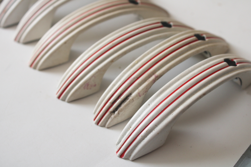 photo of art deco MCM vintage metal kitchen cabinet hardware, red striped door pulls w/ instructions  #11