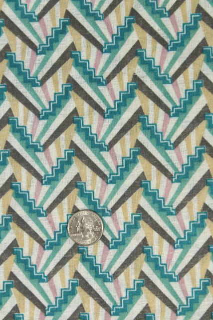 photo of art deco style geometric print textured cotton fabric, mid-century vintage #1