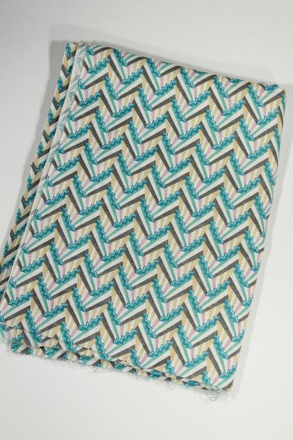 photo of art deco style geometric print textured cotton fabric, mid-century vintage #3