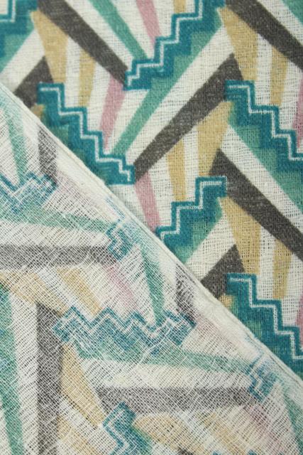 photo of art deco style geometric print textured cotton fabric, mid-century vintage #5