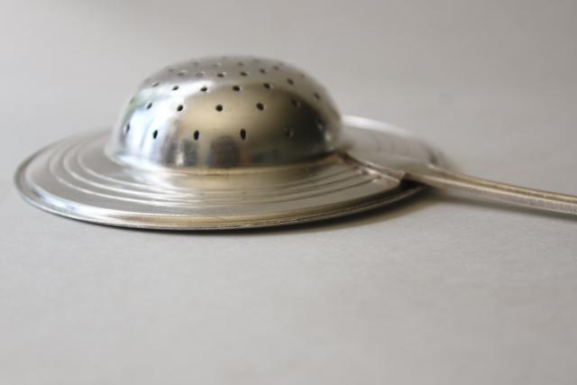 photo of art deco vintage Veribest silver plate tea strainer for over teacup #6