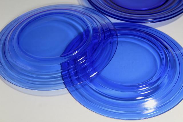 photo of art deco vintage cobalt blue glass salad plates, Moderntone Hazel Atlas depression glass #6
