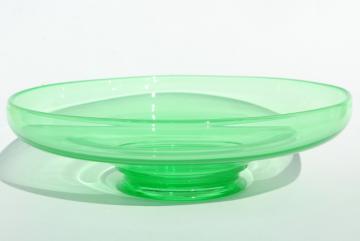 catalog photo of art deco vintage uranium glass centerpiece bowl, 1920s 30s green depression glass