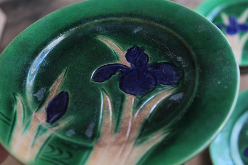 photo of art nouveau Awaji pottery early 1900s vintage Japan tea set dishes incised iris flower #8