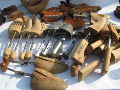 photo of big lot of wood shoe trees / stretchers, old & newer cedar / metal feet #1