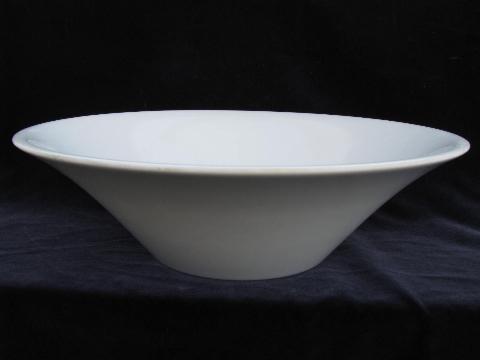 photo of big mod TexasWare melmac bowl #1