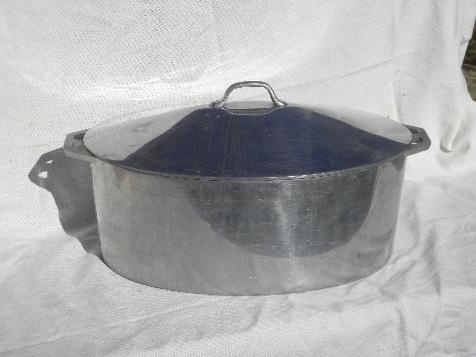 photo of big old Firestone aluminum turkey roaster, vintage cookware roasting pan #1