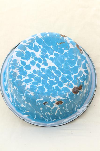 photo of big old primitive bowl, 1920s 30s vintage blue swirl enamelware dishpan #6
