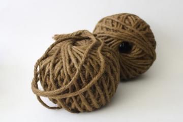 catalog photo of big old rope balls, primitive vintage rough jute twine, tobacco brown heavy cord