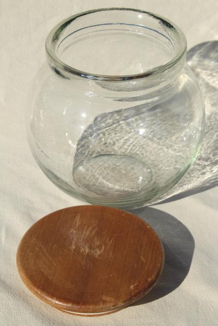 photo of big old round glass bowl canister, vintage store counter style cracker barrel or candy jar #6