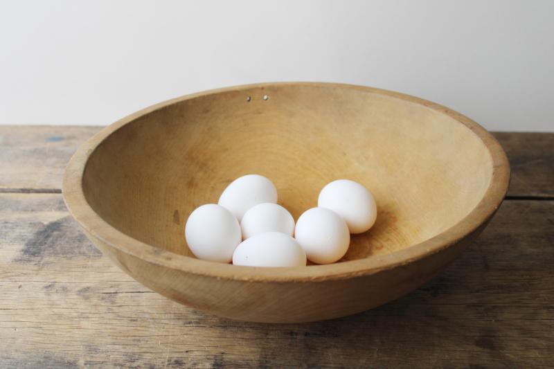 photo of big old wood dough bowl, vintage Munising wood bowl w/ hanging hole to hang on wall #1