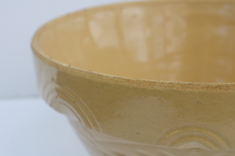 photo of big old yellow ware pottery mixing bowl 12 inch diameter, 1920s vintage Ransbottom Roseville?  #6