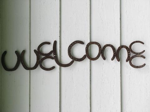 thumbnail image 2 of Rustic Cast Iron Horseshoe Star Welcome Plaque – Western Cowboy Wall Decor 2 of 6