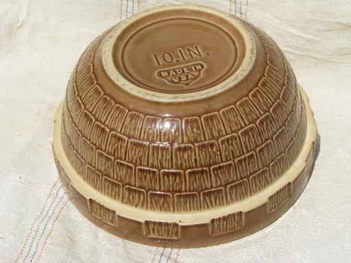 photo of big shabby old USA stoneware pottery mixing bowl, shingles pattern #3