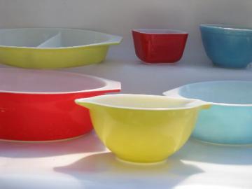 catalog photo of blue, red, yellow vintage Pyrex kitchen glass lot, bowls, baking dishes