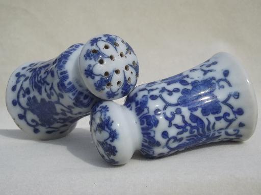 photo of blue & white Phoenixware china salt and pepper shakers, vintage Japan  #4