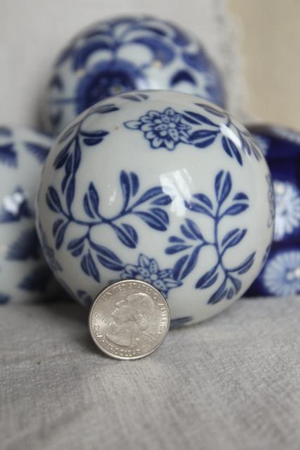 photo of blue & white porcelain china carpet balls, 1990s vintage Victorian style decorative ornaments #2