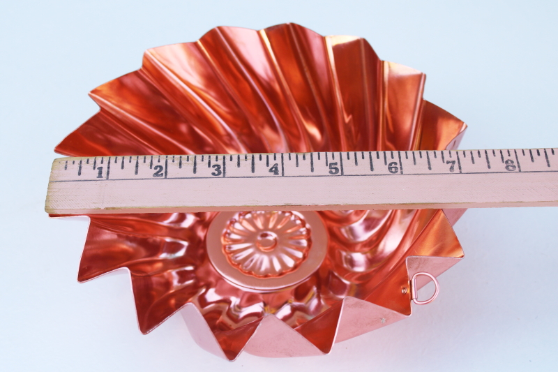 photo of bright copper color aluminum mold, whirling star jello mold mid-century vintage #4
