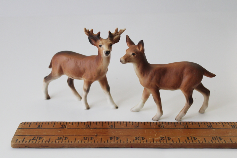 photo of buck and doe deer pair vintage Japan figurines Victoria ceramics #1